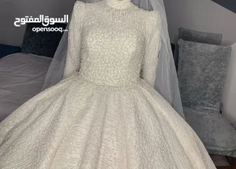  8 فستان فرح للبيع جديد استعمال ساعتين فقط بالطرحه