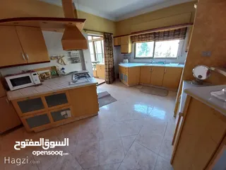  11 شقة مفروشة للإيجار 245م2 ( Property 17424 ) سنوي فقط