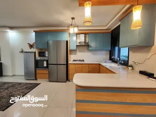  5 شقه للبيع 3 غرف نوم حمامين برنده مسكره قزاز تبريد بكل الشق  مفروشه مع كل الادوات الكهربائيه