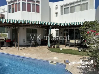  17 Special sale of 2-story villa with 3 bedrooms + permanent residence