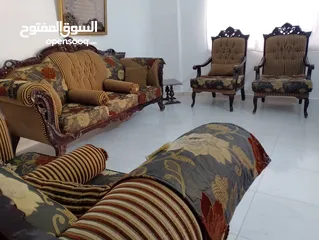  1 طقم كنب 7 مقاعد بحال الوكاله