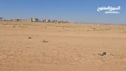 13 ارض استثمارية للبيع او للأجار