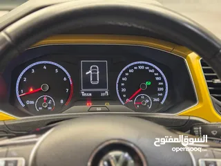  10 Volkswagen T-roc 2019