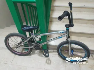  1 قاري  bmx.