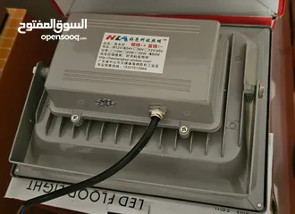 4 كشاف LED أبيض  50 واط 30 واط