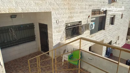  15 شقة شبه ارضي بحال الوكالة للبيع في مرج الحمام قرب قصر الامير محمد بسعر مغري