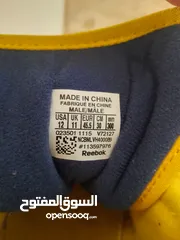  2 حذاء كرة سلة امريكي صيني للبيع
