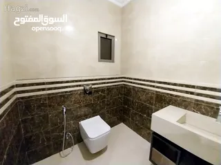  3 شقه طابق ثاني بمساحه 250 متر للبيع في منطقه الرابيه ( Property ID : 30958 )