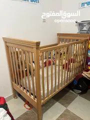  2 Baby wooden crib