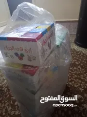  6 سحبة أطفال 5 قروش بس فقط ..طبعا كل علبة داخلها هدية ..ما في علبة فارغة