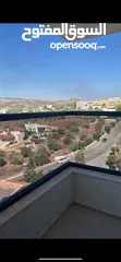  3 شقق سكنية بتشطيب مميز في عمارة المطل