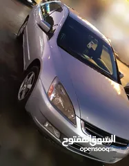  7 هوندا اكورد هايبرد 2005