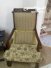  4 طقم كنب 7مقاعد خشب زان للبيع او للبدل على جنابي