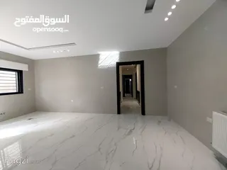  2 شقه للبيع في منطقه الجندويل ( Property ID : 35026 )