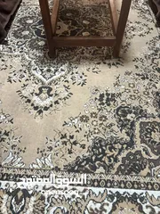  6 سجادة لون بني وبيج
