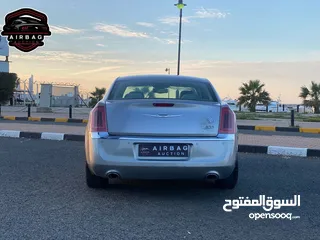  5 كرايزلر C300 موديل 2013