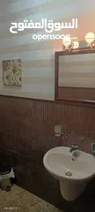  4 شقة مفروش للإيجار السنوي في موقع هادئ ومميز، مقابل فندق عمان ويست.