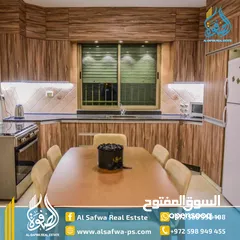  5 فيلا مميزة جدا للايجار قرب  لازود