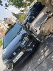  4 سيات ليون Fr 1800 للبيع او البدل