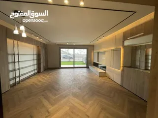  25 فيلا 200م في كمبوند بالم هيلز palm hills New cairo nبمقدم 10% و بالباقي اقسا علي 10 سنين بدون فوايد