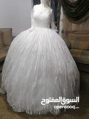  12 بدلات زفاف وخطبة وملون... فساتين زفاف وخطبة وملون وطرحات عروس وتوربان عروس