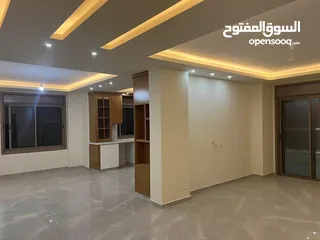  3 شقه للبيع في البالوع قرب طلوع جوال