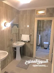  32 فيلا مفروشة للإيجار 1400م2 ( Property 38610 )-175034702