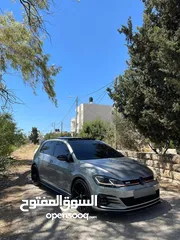  1 Golf gti mk7.5 للبيع كاش