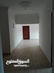  6 للبيع عمارة سكنية مكونة من عدة طوابق في منطقة ماركا الجنوبية