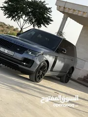  25 ‏Range Rover Vougue Autobiography Black edition plug in hybrid2020