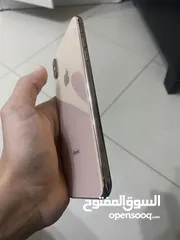  10 للبيع بسعر ممتاز iphone xs max 256 GB