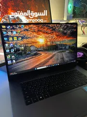  6 للبيع لابتوب Huawei أنيق وخفيف – معالج i5 الجيل 11 – شاشة FHD – حالة ممتازة بدل سعر 360 صار 320