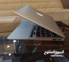  5 APPLE Macbook Air 1.4 GHz Core i5