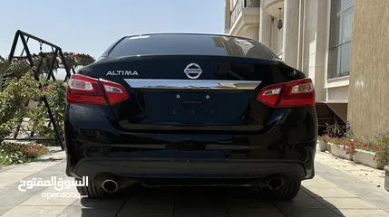  4 Nissan Altima SV 2.5 2016