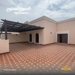  1 Upscale 4 Bedroom Villa in Al Ghubrah North