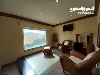  11 شقة مفروشة للإيجار 340م2 ( Property 18197 )-174847950