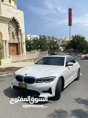  6 BMW 330 نظيفة جدا و حادثها خفيف جدا