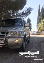  11 Mitsubishi pajero 2005