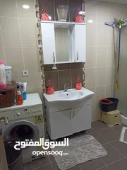  6 شقة للبيع.