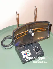 19 تلفزيونات مميزة عدد 2 وانتينات للتلفزيونات قديمة عدد 3. لطفا اقرأ الوصف.