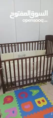  2 سرير بيبي للبيع ماركة جونيور