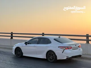  24 تويوتا كامري سبورت SE موديل 2020 فحص كامل بطارية نكيل مطور كاش  مالك واحد فقط