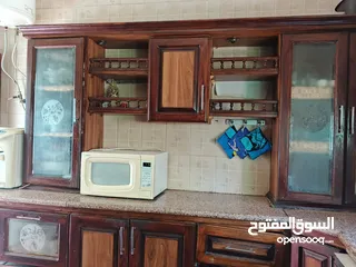  3 مطبخ بلوط مع الرخام للبيع بسعر مغري