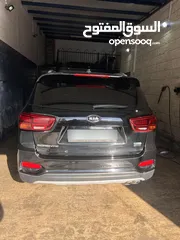  11 كيا سورينتو