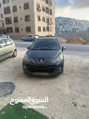  1 بيجو 207 بحالة جيده