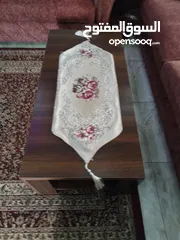  5 طاولة وسط مع طربيزات خدمة