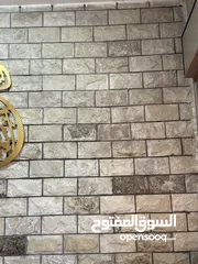  3 محل للإيجار في ام الشرايط