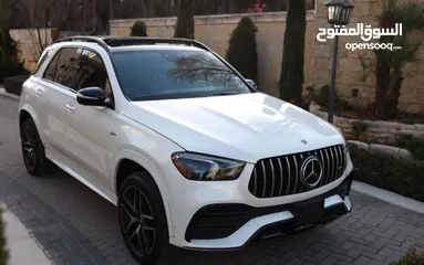  2 Mercedes-AMG GLE 53 2021
