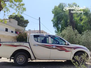  1 بك اب للبيع متسيوبيشي 2015