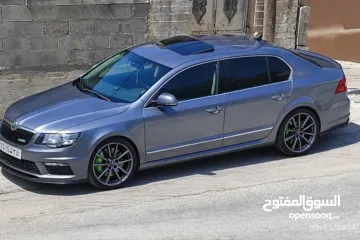  4 سكودا سوبيرب 2012